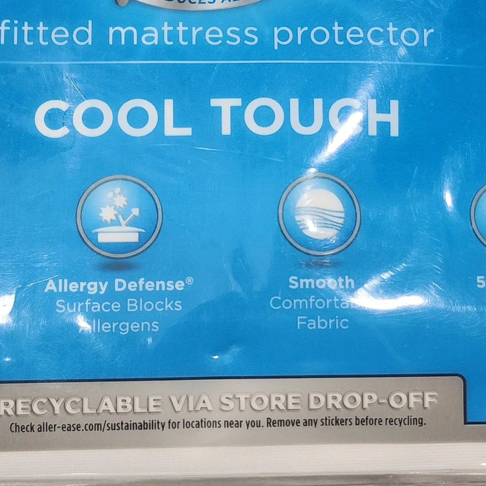 Allerease‎ CleanBoost Cool Touch Full Fitted Mattress Protector Waterproof White